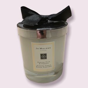 Jo Malone English Pear & Freesia Scented Candle